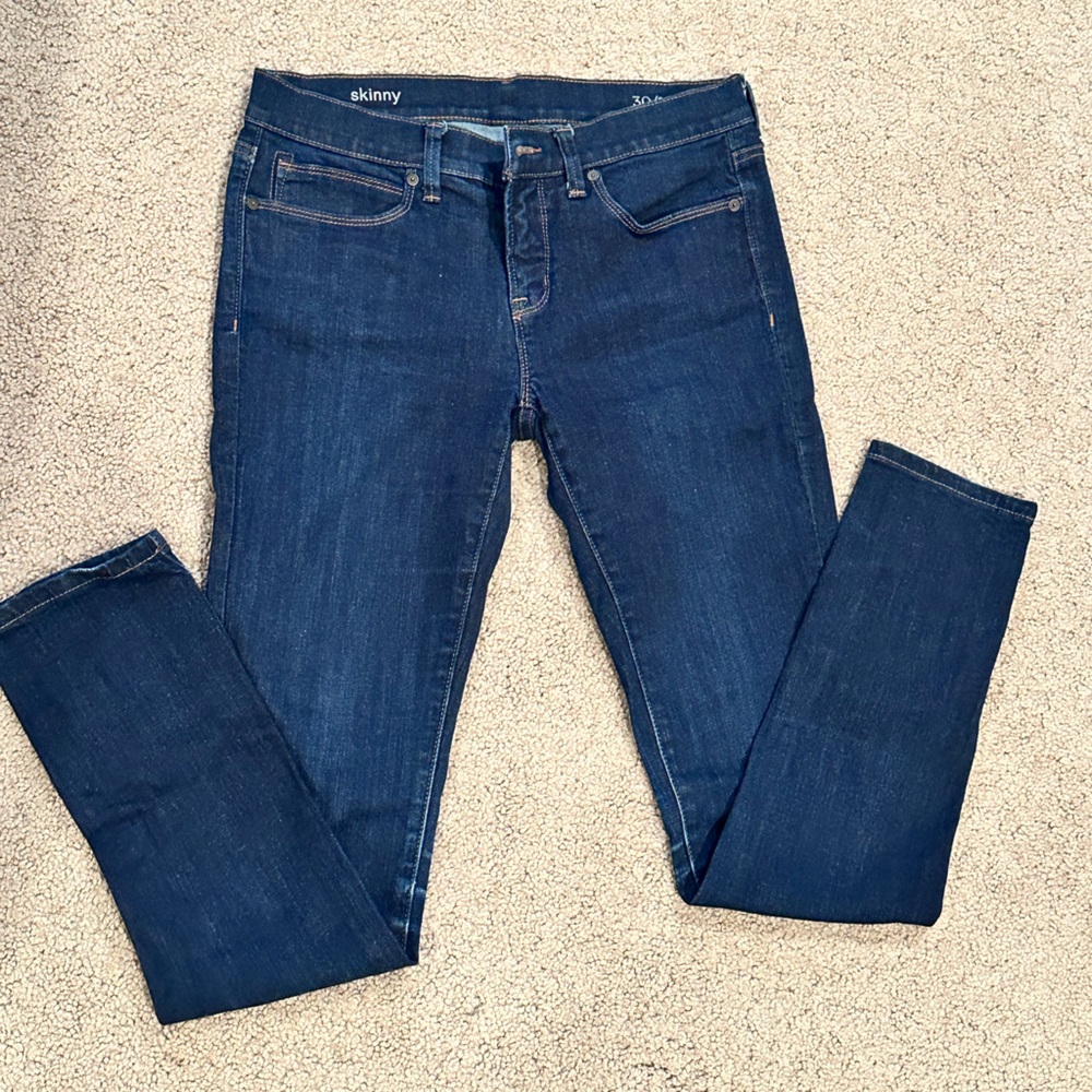 Blue skinny jeans